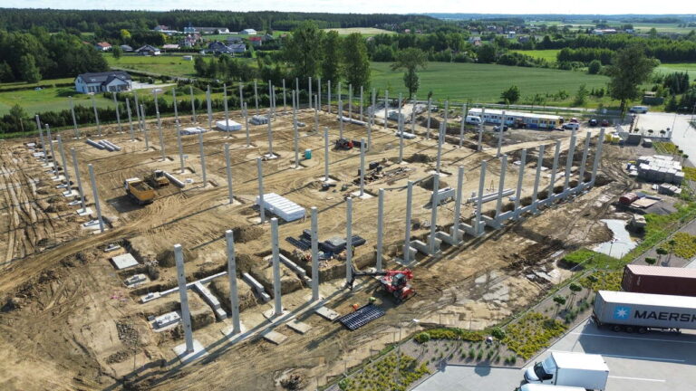 4 (1) Easy Resize.com